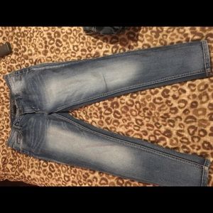 Juniors jeans